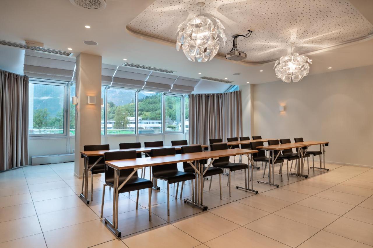 Quality Hotel Σόγκνταλ Εξωτερικό φωτογραφία